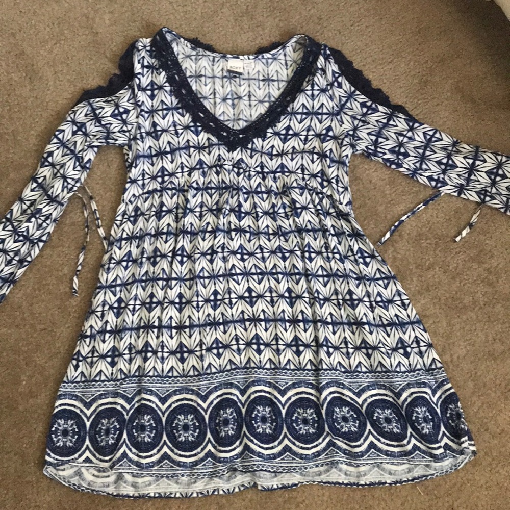 Roxy dress size xs blue and white